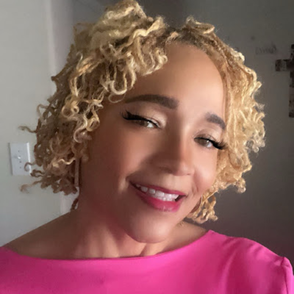 Meet your Posher, Wikita